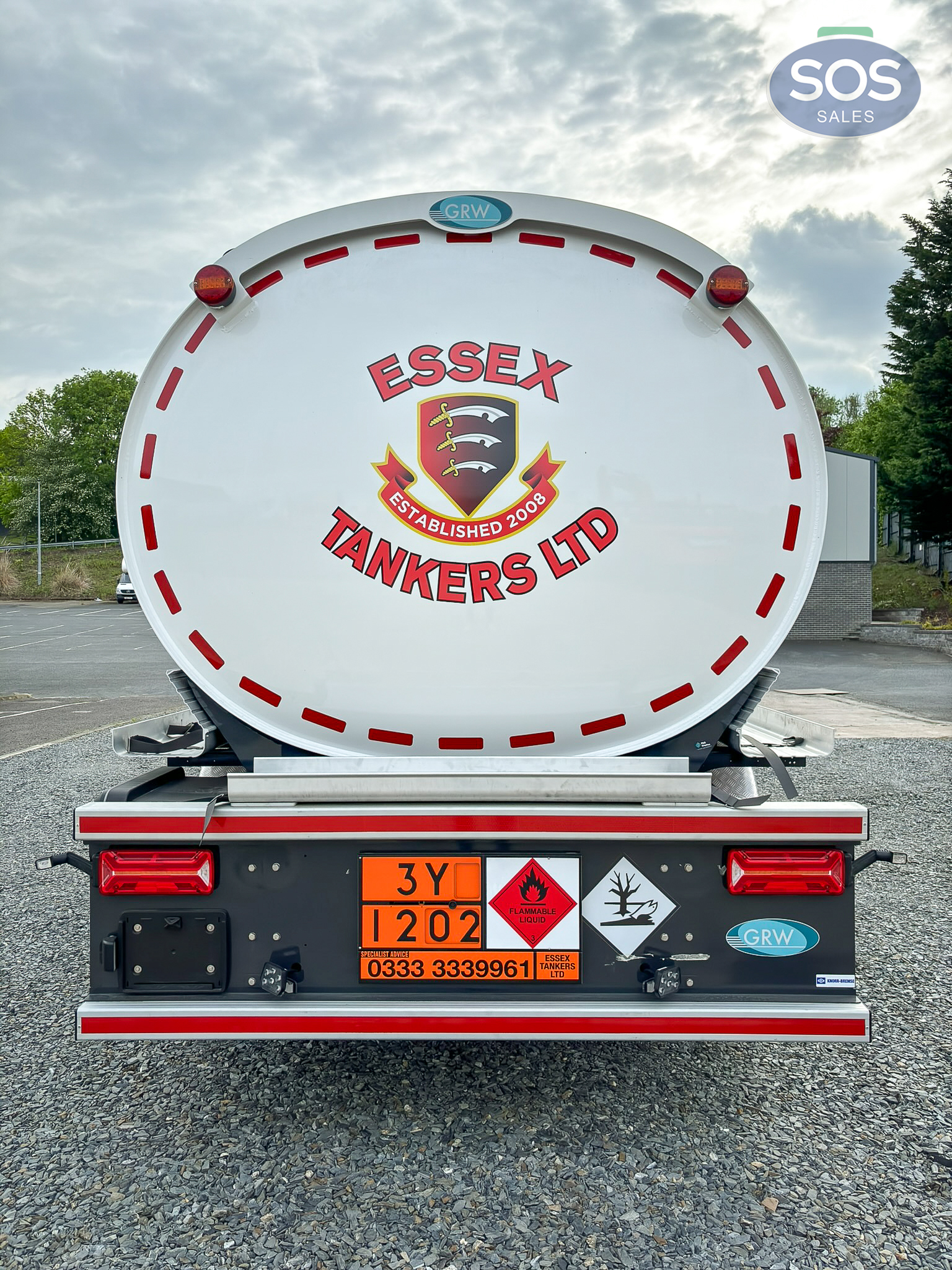 Essex Tankers: GRW Fuel Tanker to London