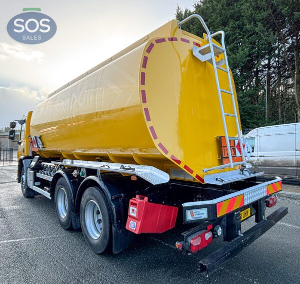 2011 Volvo FE 340 Rigid Tanker - Image 4