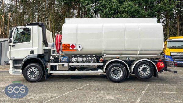 2025 DAF FAN CF340 Rigid Tanker - Image 2