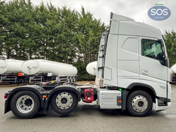 2024 Volvo FH500 Globetrotter Tractor Unit - Image 6