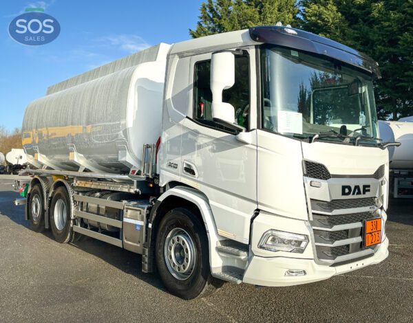 2025 DAF XD 410 Rigid Tanker - Image 8