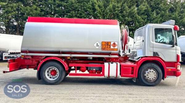 2003 Scania 94D 230 Rigid Tanker - Image 7